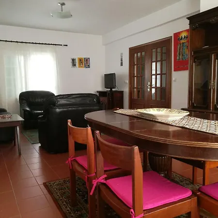 São Miguel Arcanjo *